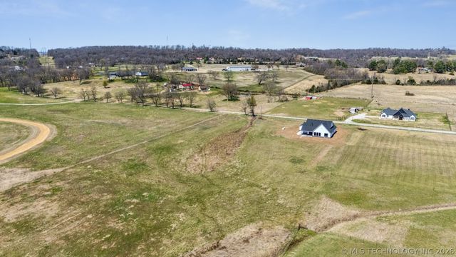 21481 S 4190 Road, Claremore, OK 74019