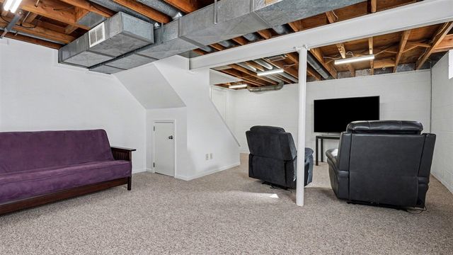 2929 Laurentide Drive, Ann Arbor, MI 48103