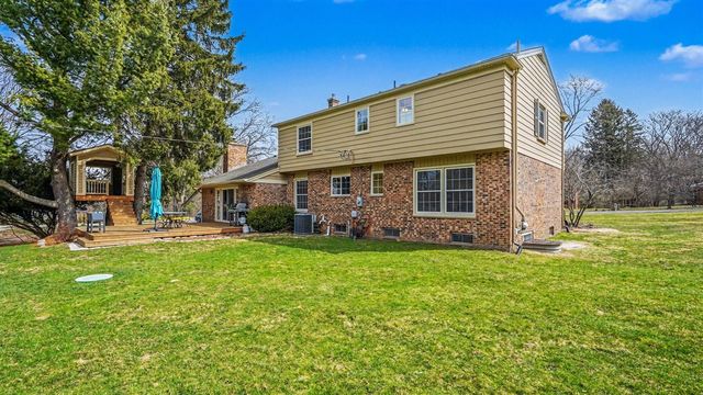2929 Laurentide Drive, Ann Arbor, MI 48103