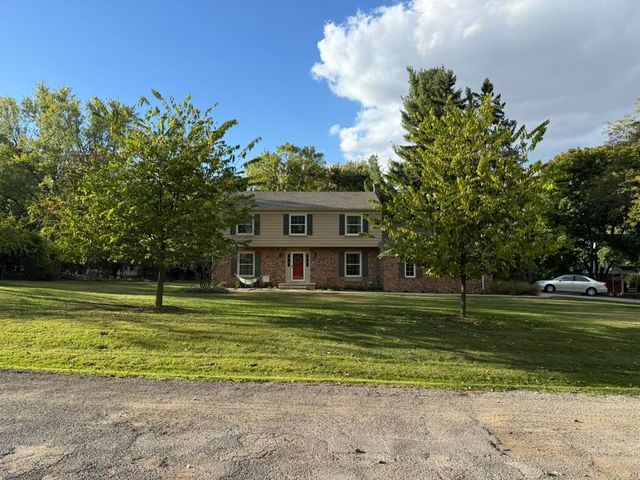 2929 Laurentide Drive, Ann Arbor, MI 48103