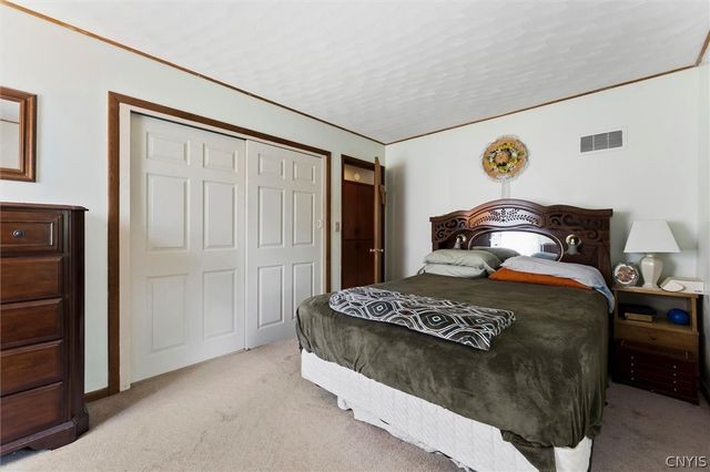 10 Kelly Avenue, Marcellus, NY 13108