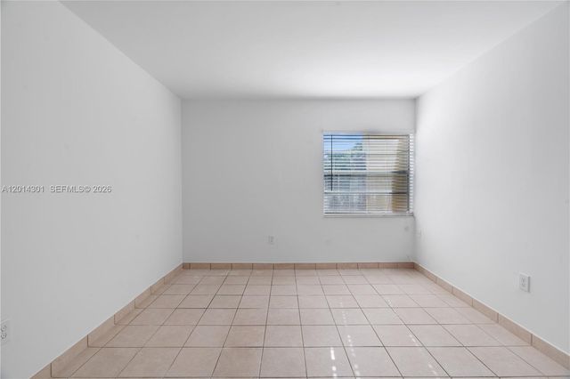 9390 W Flagler St 210A, Miami, FL 33174