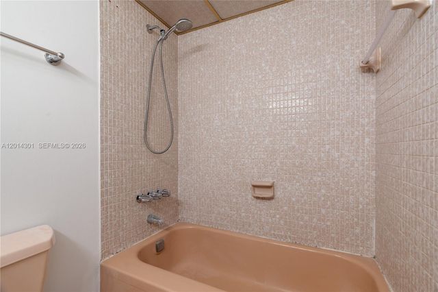9390 W Flagler St 210A, Miami, FL 33174