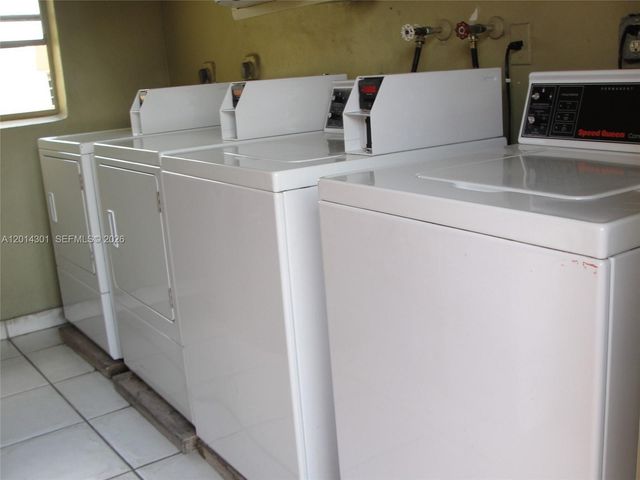 9390 W Flagler St 210A, Miami, FL 33174