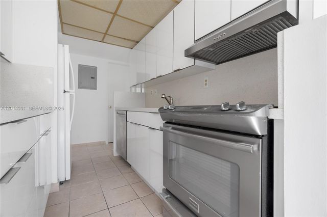 9390 W Flagler St 210A, Miami, FL 33174