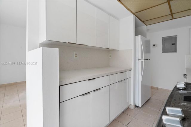 9390 W Flagler St 210A, Miami, FL 33174