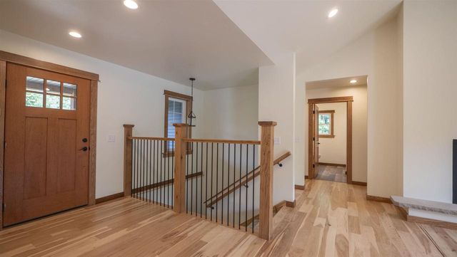 1079 E LAKE RIDGE ROAD, Wautoma, WI 54982
