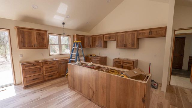 1079 E LAKE RIDGE ROAD, Wautoma, WI 54982