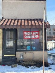 211 S 3rd St, Jeannette, PA 15644