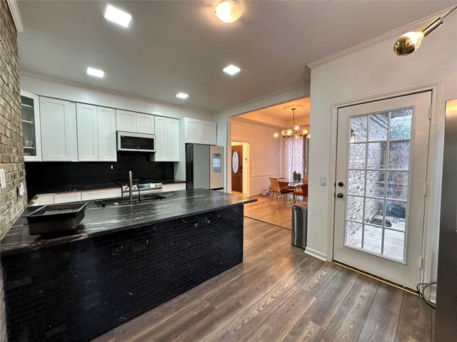 2909 Gainesborough Drive, Dallas, TX 75287