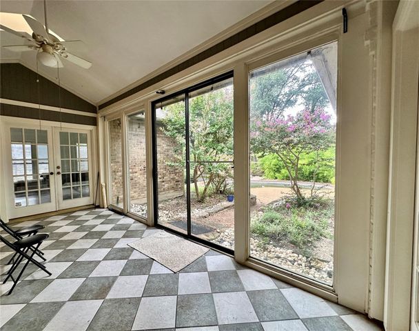 2909 Gainesborough Drive, Dallas, TX 75287