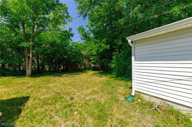 2188 Cranston Road, University Heights, OH 44118
