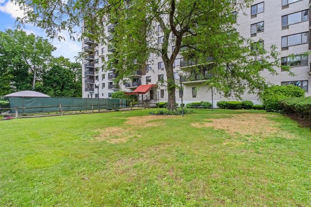 160 Academy Street 5C, Poughkeepsie, NY 12601
