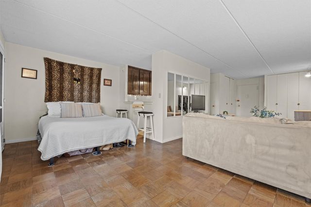 160 Academy Street 5C, Poughkeepsie, NY 12601