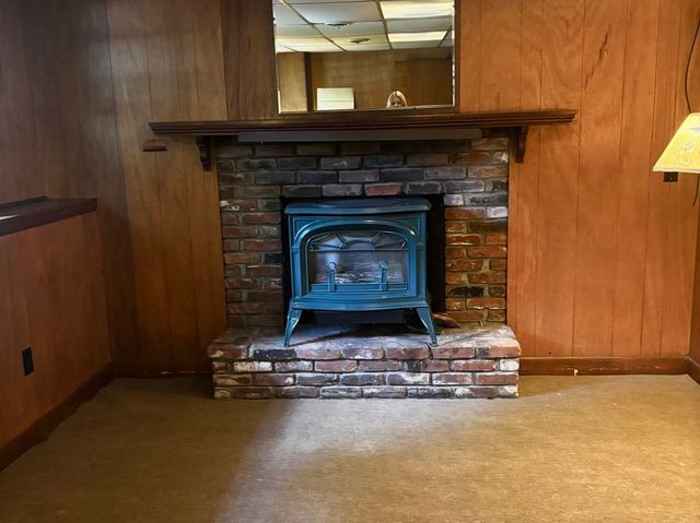 33 Chartley Brook Ln, Attleboro, MA 02703