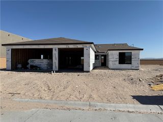 1290 E Cherry Creek Drive, Fort Mohave, AZ 86426