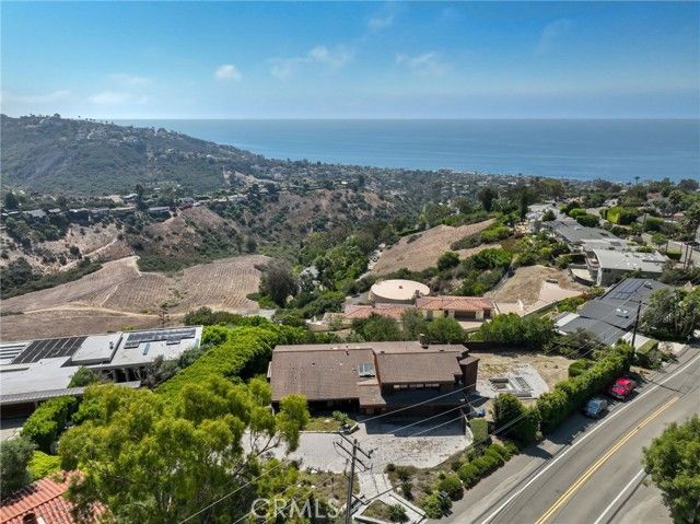2155 Temple Hills Drive, Laguna Beach, CA 92651