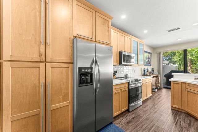 5698 Santiago Circle, Boca Raton, FL 33433