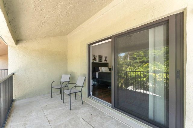 5698 Santiago Circle, Boca Raton, FL 33433