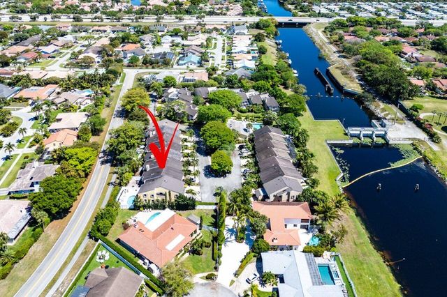 5698 Santiago Circle, Boca Raton, FL 33433