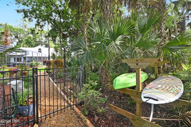 2021 Waterford Estates Drive, New Smyrna Beach, FL 32168