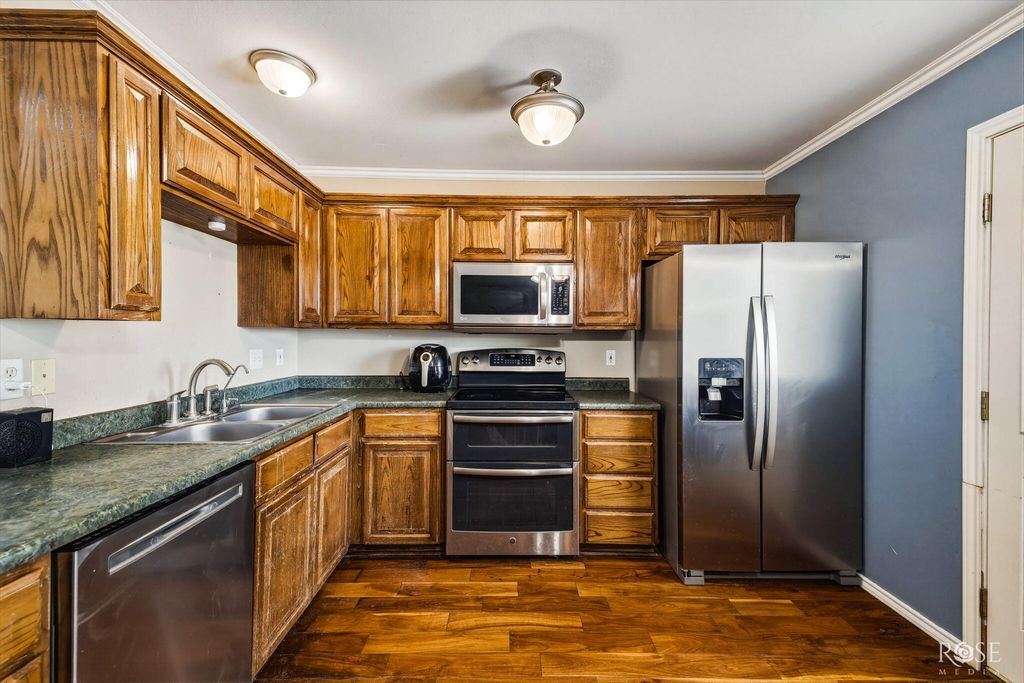 Image 10 of property listing at 4909 Oaklawn Boulevard, San Angelo, TX 76903