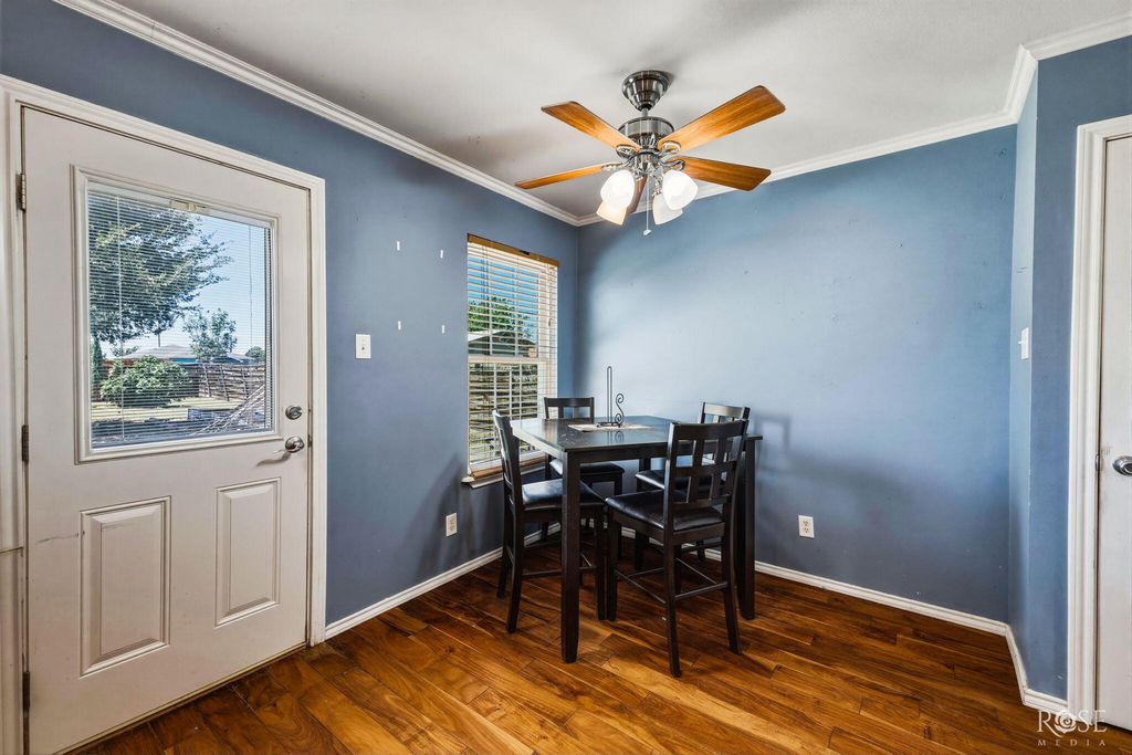 Image 12 of property listing at 4909 Oaklawn Boulevard, San Angelo, TX 76903
