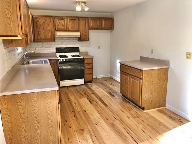 5 Conaumet Road, Marstons Mills, MA 02648