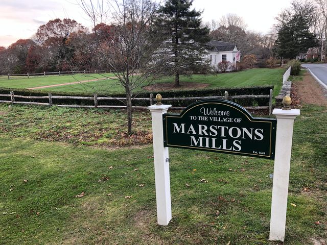 5 Conaumet Road, Marstons Mills, MA 02648