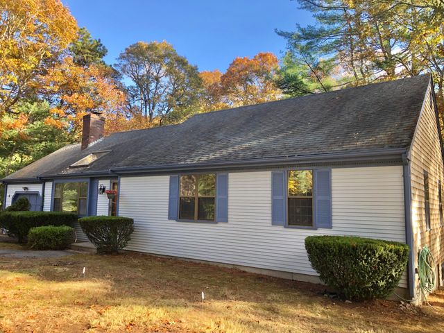 5 Conaumet Road, Marstons Mills, MA 02648