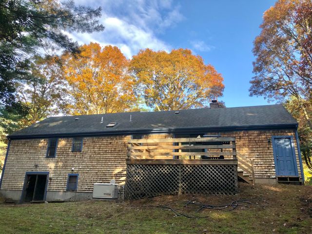 5 Conaumet Road, Marstons Mills, MA 02648