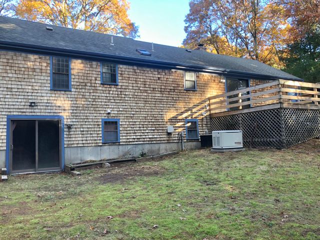 5 Conaumet Road, Marstons Mills, MA 02648