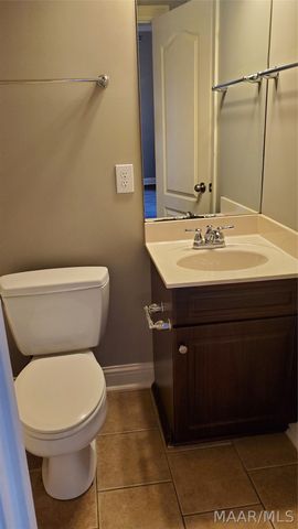 9765 HELMSLEY Circle, Montgomery, AL 36117