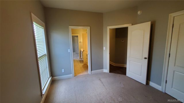 9765 HELMSLEY Circle, Montgomery, AL 36117