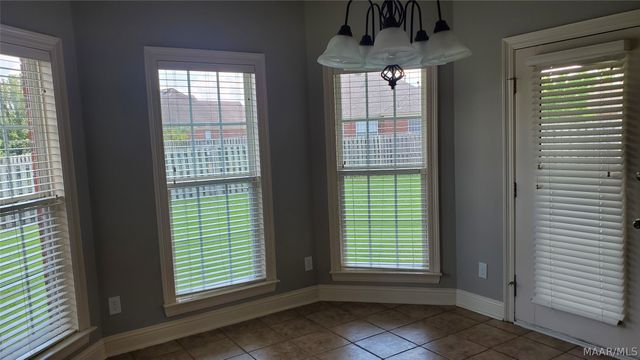 9765 HELMSLEY Circle, Montgomery, AL 36117