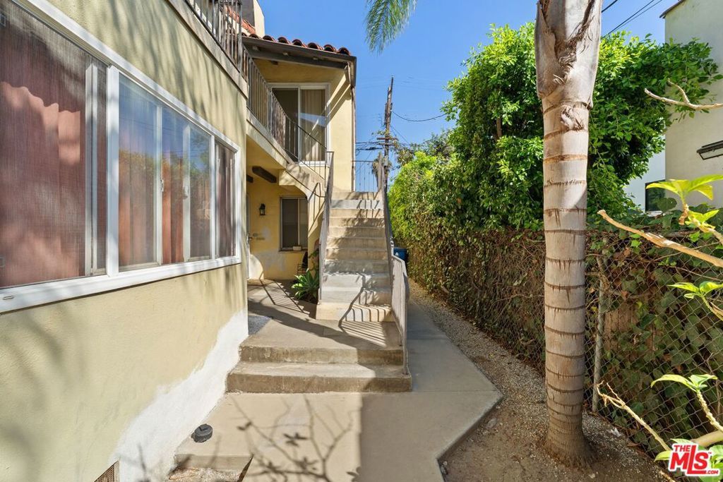 1642 S Orange Drive, Los Angeles, CA 90019 — photo 3