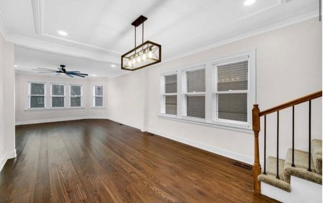 3010 N Nottingham Avenue, Chicago, IL 60634