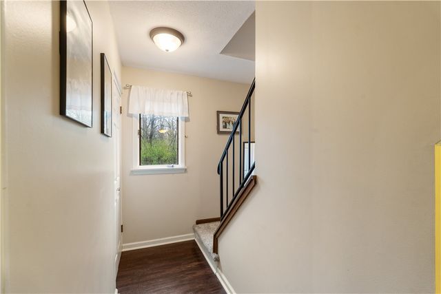 63 Woodridge, Henrietta, NY 14467