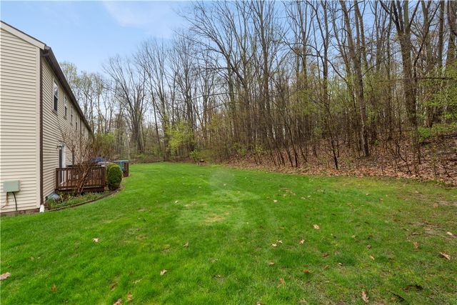 63 Woodridge, Henrietta, NY 14467