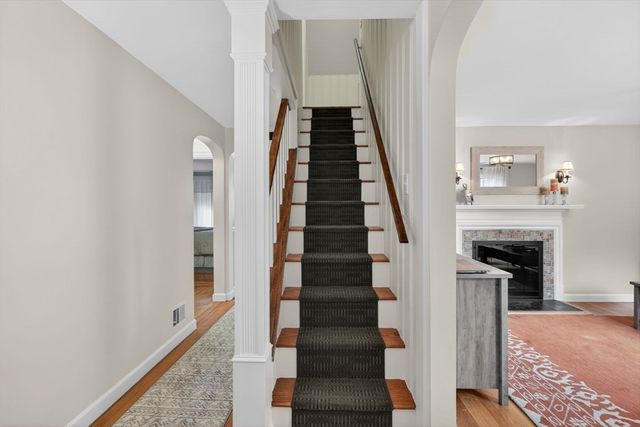 3 Western Ave, Wakefield, MA 01880