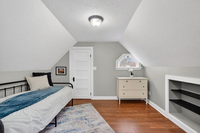 3 Western Ave, Wakefield, MA 01880