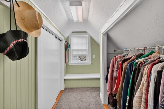 3 Western Ave, Wakefield, MA 01880