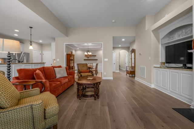 528 Lorenzo Place, Lexington, KY 40509