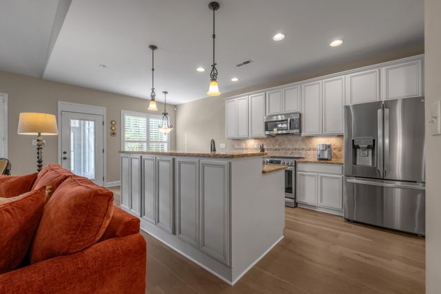 528 Lorenzo Place, Lexington, KY 40509