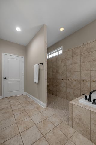 528 Lorenzo Place, Lexington, KY 40509