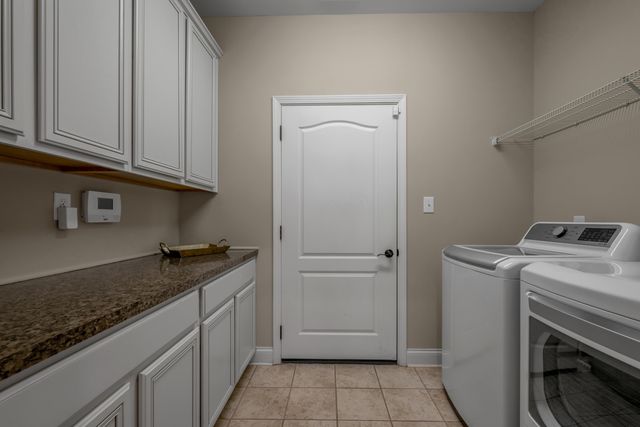 528 Lorenzo Place, Lexington, KY 40509