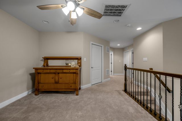 528 Lorenzo Place, Lexington, KY 40509