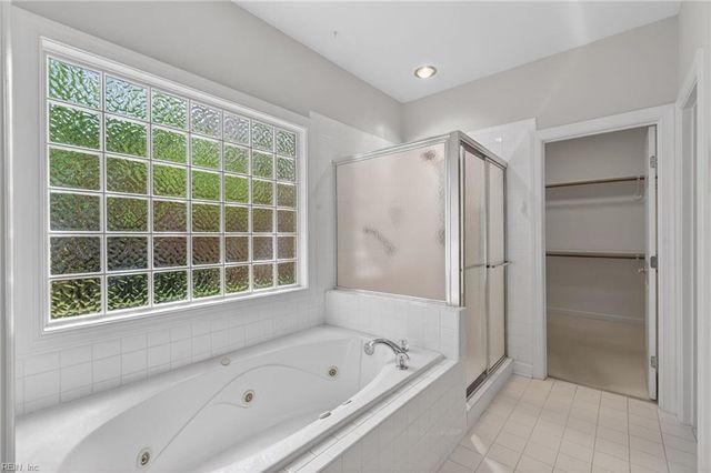 20716 Creekside DR, Smithfield, VA 23430