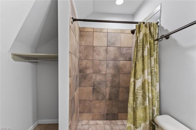 20716 Creekside DR, Smithfield, VA 23430