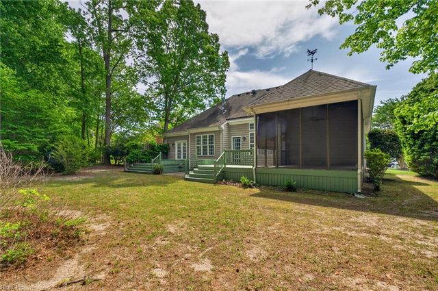 20716 Creekside DR, Smithfield, VA 23430